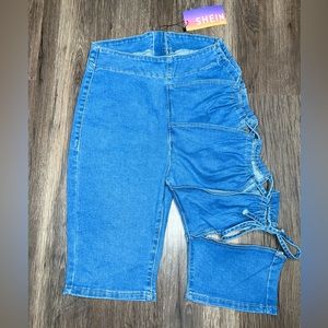 SHEIN SXY Denim Bermuda Shorts With Lace Up Side